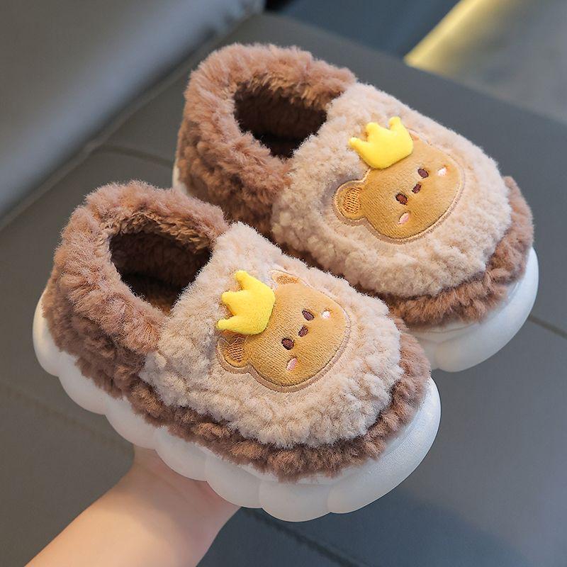 Children's Winter Plush Slippers - Warm, Furry, Thick-Soled, Cartoon Design for Boys, Girls, and Parents.