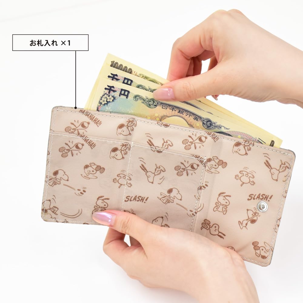 Snoopy Tri-fold Wallet with Bill and Coin Compartment, Exterior Divider, for Women, Commuting, School, Travel, Adults, Students, and Kids, Cute