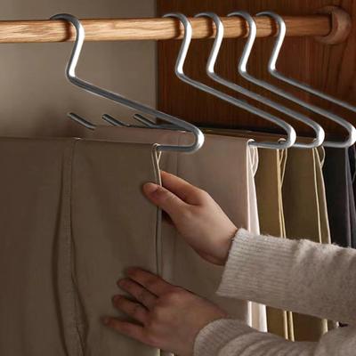 5 Stück Weltraumaluminium Gänseform Hosenbügel Elegantes Öffnungsdesign Rutschfest Knitterfrei für Zuhause Reise Garderobenorganisation