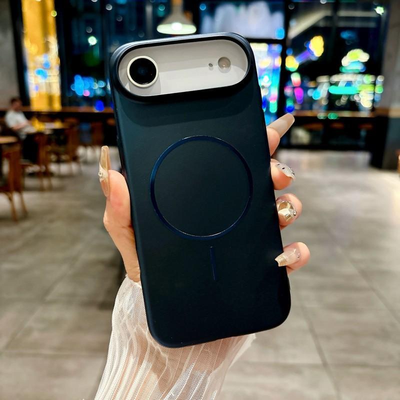 

Ultra Thin Metallic Paint Suitable IPhone 17PM Phone Case Apple 16 ProMax Circle Magnetic Anti Drop Protective Cover iPhone 17 Pro