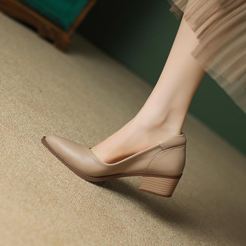 Fashion 2024 New Spring Women Pumps shallow Genuine Leather Med Heels Pointed Toe Summer Women Shoes Lady Shoes Leather Shoes