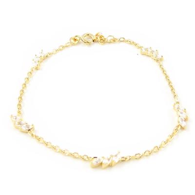 [H3288] - White 'Scarlett' Gold Plated Bracelet