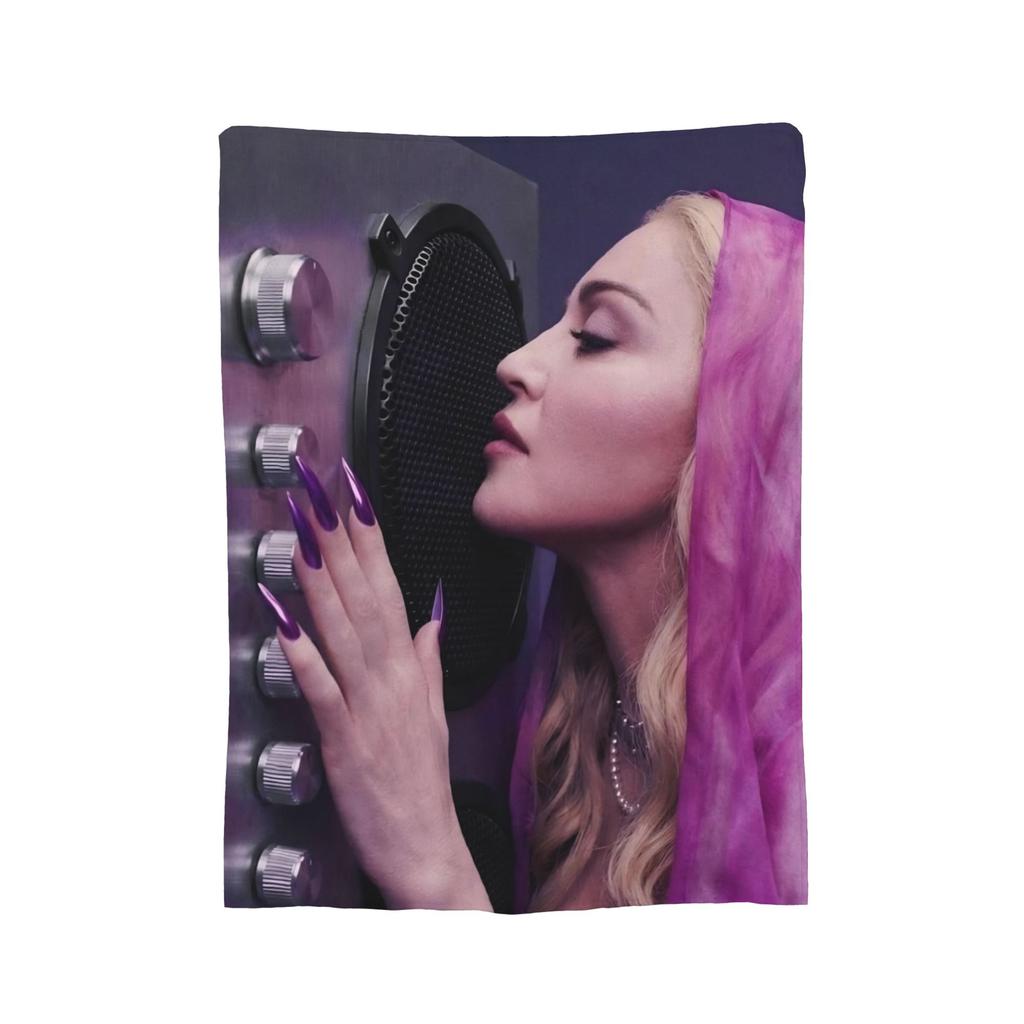 MMadonna s Singer Knitted Blanket  Wool Throw Blanket Bed Sofa Personalised Lightweight Bedspreads