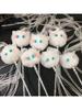 Giocattoli Interattivi Divertenti per Gatti Kawaii Peluche Nappa Bianca Campanellino Bacchetta Giocattolo per Gatti Giocattoli Bacchetta Nastro Stimolante Giocattoli per Gattini Giocattoli per Gatti