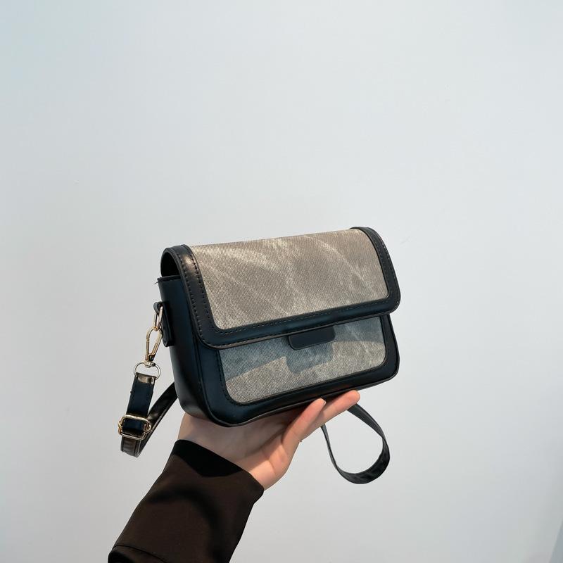 Premium Texture Retro Fashion Crossbody Small Square Bag Women's 2025 New Niche Design Versatile Shoulder Armpit Bag