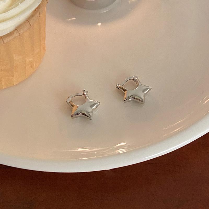 

Трехмерные серьги-пуговицы с пятиконечной звездой, женские простые темпераментные уникальные серьги для вечеринок