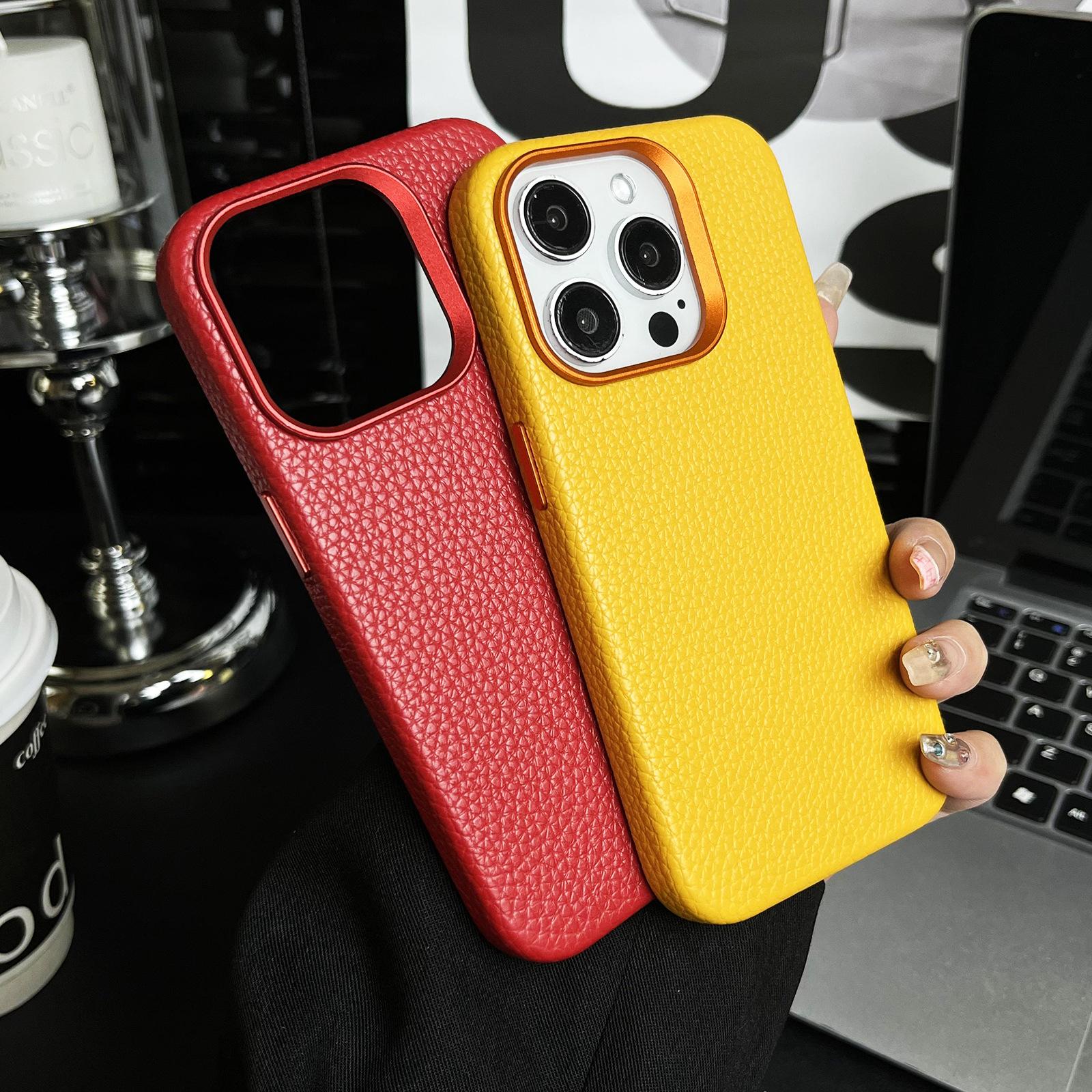 

Suitable For 15ProMAX Magnetic Phone Case 16 Case IPhone All Inclusive 14 Leather Grid 13 Lychee Pattern Phone Case iPhone12Pro жовтий