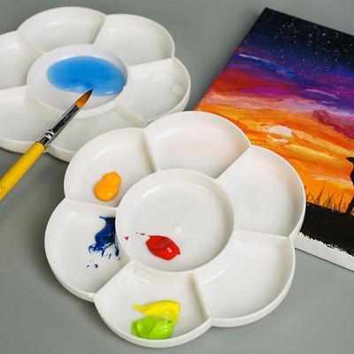 7-Grid Watercolor Paint Palette, Double Lid, Thickened Tray, Anti-Ceramic Plum Blossom Shape