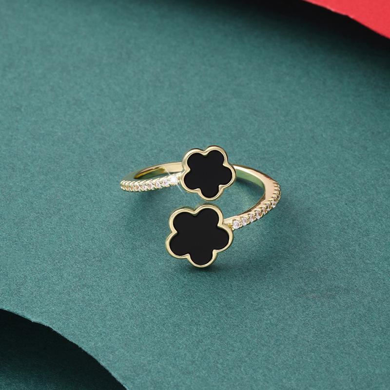 New Stainless Steel Flower Ring for Women Temperament Fashion Five Leaf Rings Trendy Charm Party Jewelry Gifts Wholesale 18mm