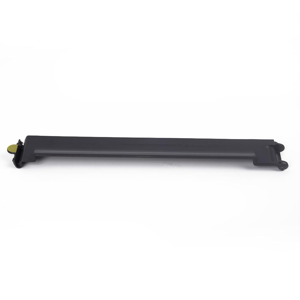 790 761 650 Dust Bin Door Household Vacuum Cleaner Element Accessory Lightweight