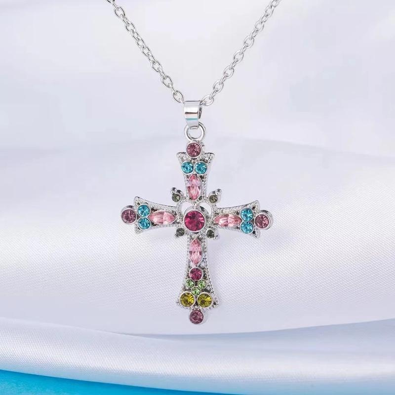 New Fashion Trendy Crystal Pink Zircon Cross Pendant Necklace for Women Girl Crystal Chain Necklace The Spice Girl Party Jewelry