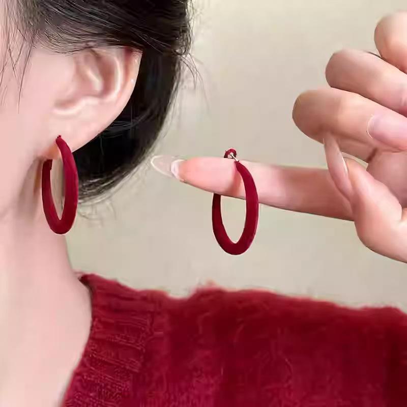 Geometrische Creolen mit Leopardenmuster für Damen: Herbst/Winter High-End, Süße & Coole Nieten, Gesichtsschlankmachende Modeaccessoires