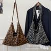 Leopard Print Women's Large Capacity 2025 New Autumn and Winter Casual Suede Shoulder Bag, College Students Commuting Tote Bag