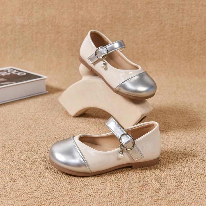 Spring New Korean Style Fashionable and Comfortable Soft Sole Girls Casual Leather Shoes