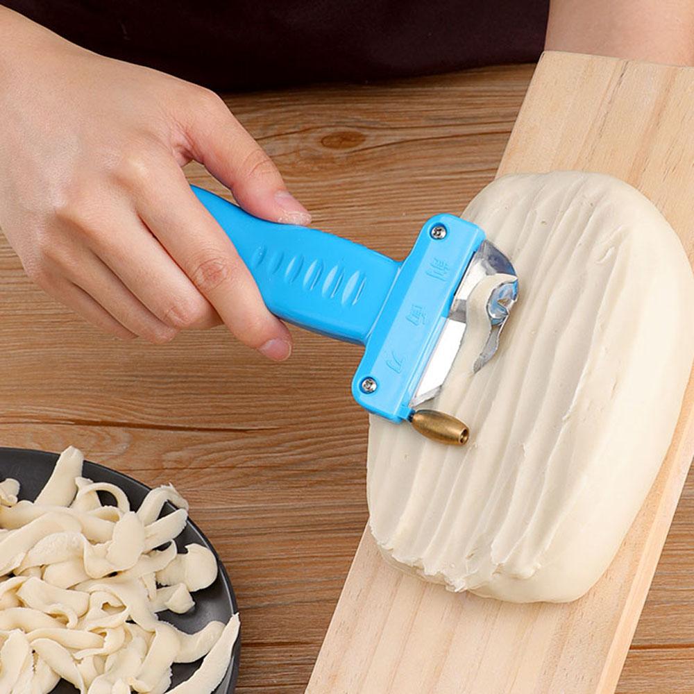 Steel Baking Graters Pasta Making Tool Kitchen Gadget Dough Slicer Spaetzle Maker Noodles Cutter
