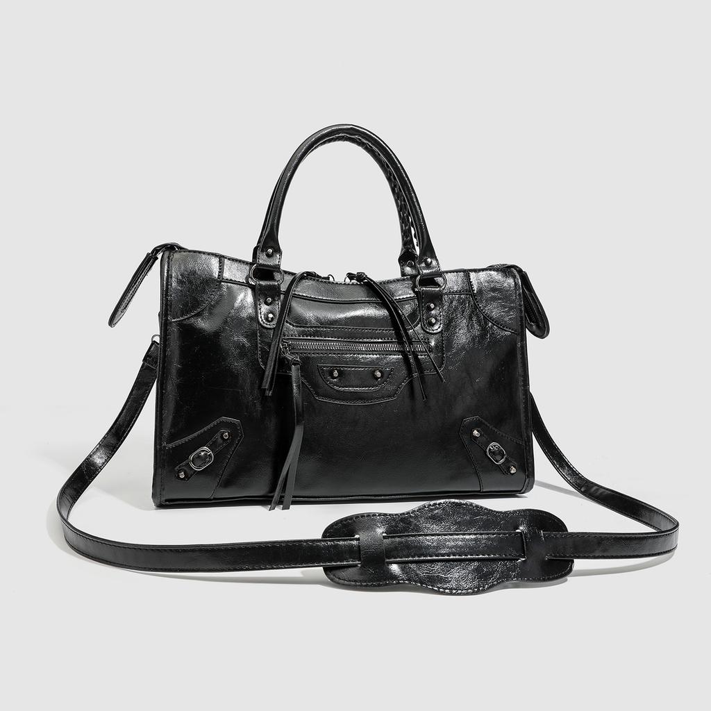 Tide Cool Babes Locomotive Bag Women'S Premium Texture Retro Rivet Tote Versatile Handbag Shoulder Messenger Bag