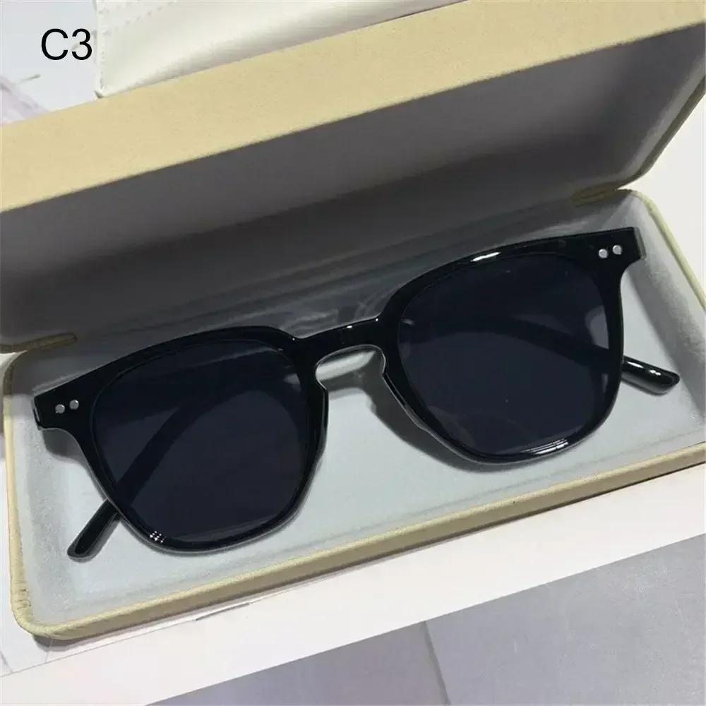 2025 New Fashion Square Sunglasses Women Men Brand Designer Ocean Color Sun Glasses Unisex Green Gradient Eyewear