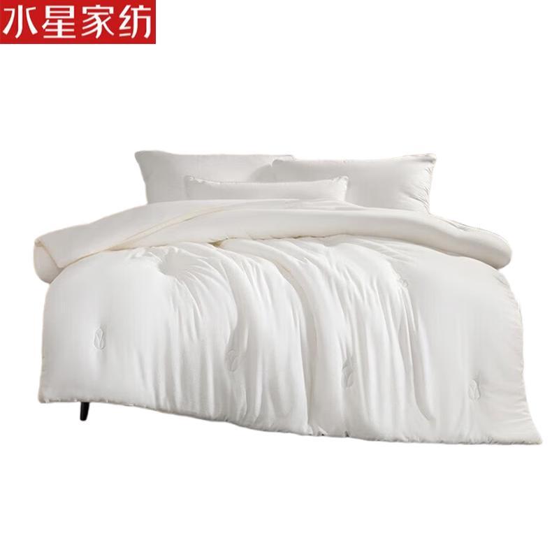 Mercury Home Textiles Corn Fiber All-Season Quilt