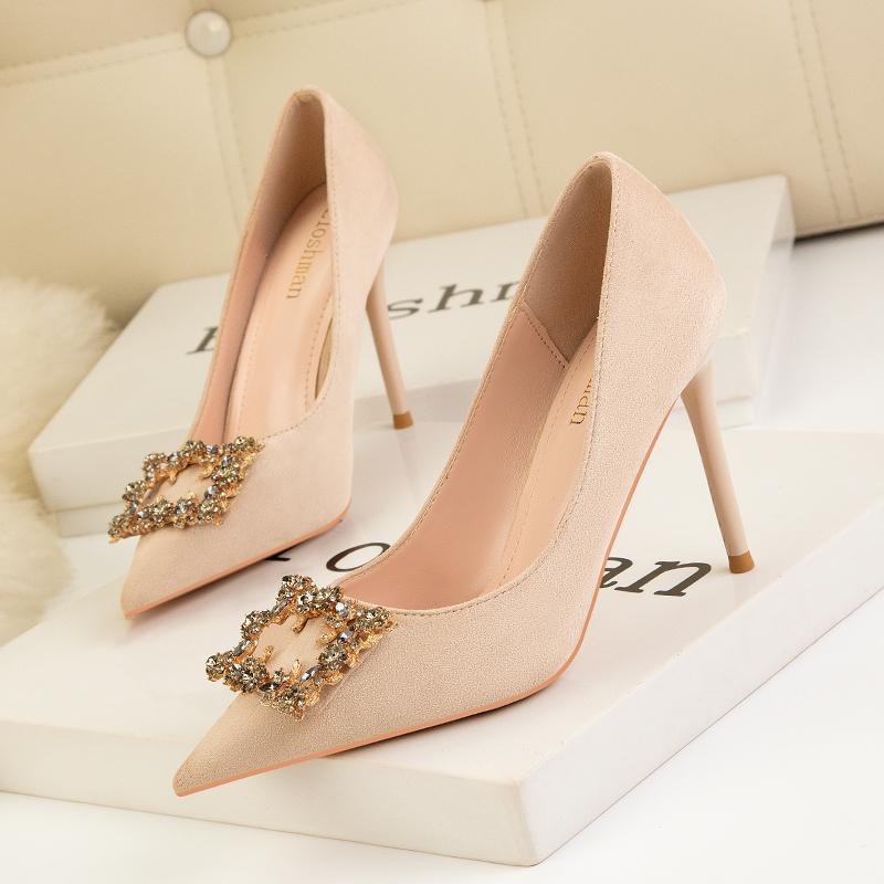 Fashion HOT High Heels Shoes Woman Basic Pumps Nude Flock Cloth Shiny Diamond Buckle Shallow Work Shoe Fashion Sexy Women Shoes Pumps