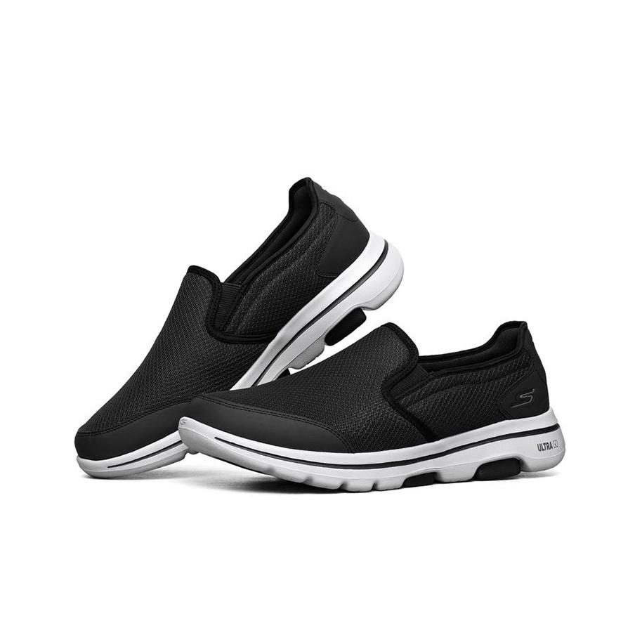 Skechers Go Walk 5 Stoff Leder Slip-On Bequem Sport Niedrig geschnitten Freizeit Schuhe Herren Sneaker Schwarz 216013-BKW