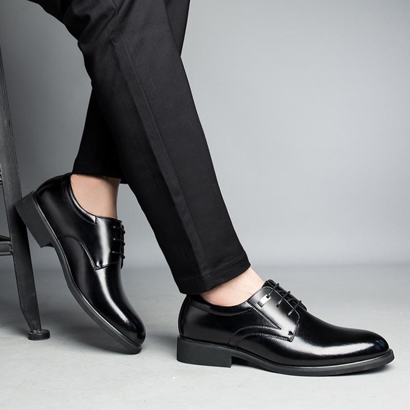 Big Size Solid Color Leather Shoes for Men Soft Sole New Designer Fashion Casual Shoe Male Spring Autumn Lace Dress Shoes Man