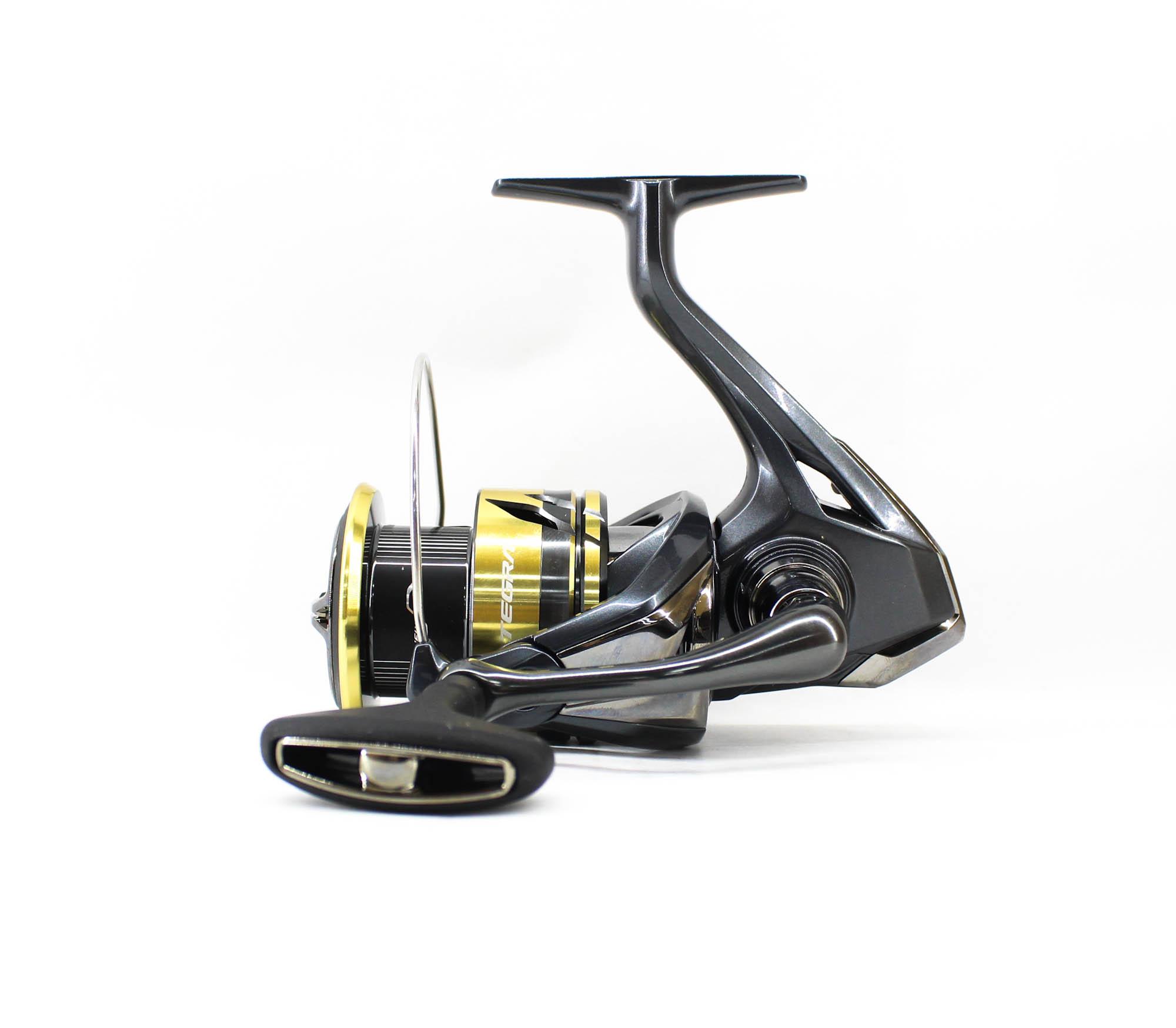 

Shimano Катушка Спиннинговая Ultegra 2025 ULT 4000D 4000 (5512)