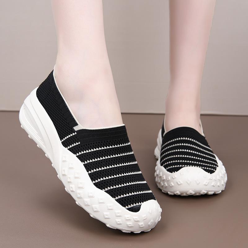The New Women's Shoes Are Comfortable, Fashionable, Breathable, Lightweight, Versatile and Fashionable Sports Shoes