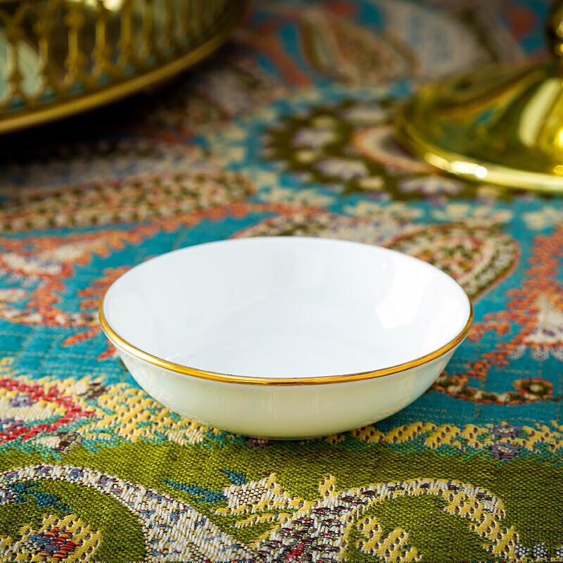Tao Xiang Hui Bone China Dinnerware with Golden Rim