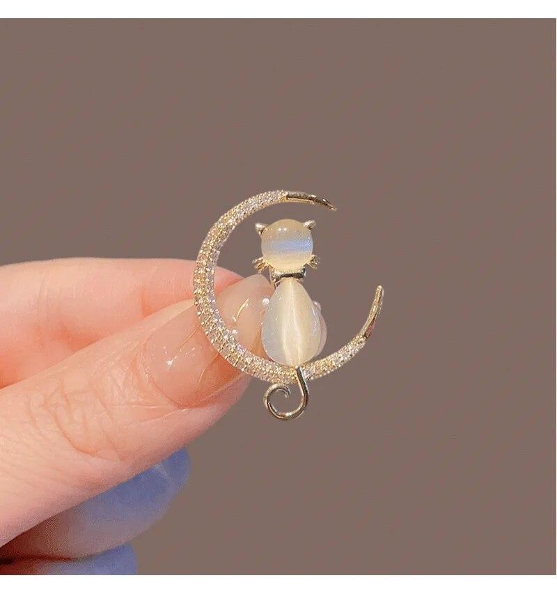 Rhinestone Dragonfly Brooches For Women Elegant Temperament Animal Brooch Pins Charm Jewelry Wedding Gifts