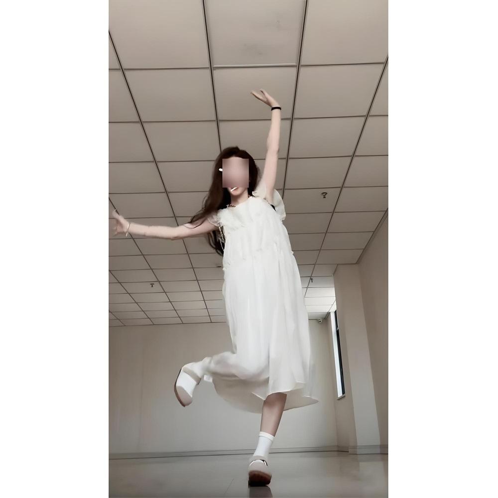 Sweet Little Fly Sleeve Dress Schoolgirl Summer Fungus Edge Loose and Thin Small Medium Dress