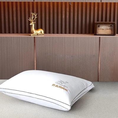 Li Shen High Elastic 3D Feather Velvet Pillow