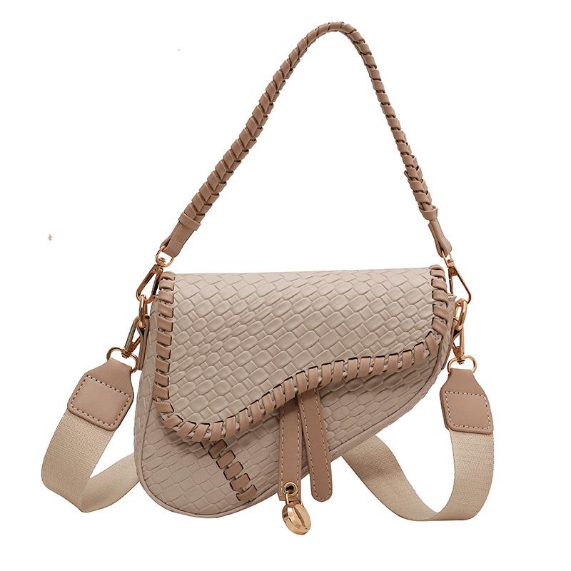 Women's Bag Light Luxury Brand 2025 Autumn New Shoulder Saddle Bag Trendy Fashion Woven Retro Women's Bag Messenger Bag