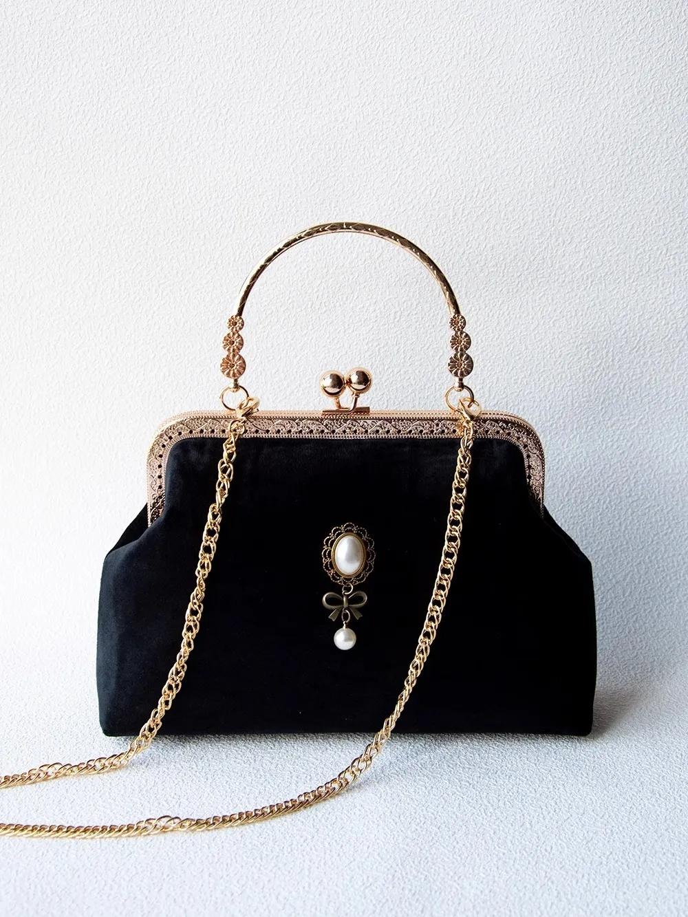 Vintage Black Velvet Shell Bag Elegant