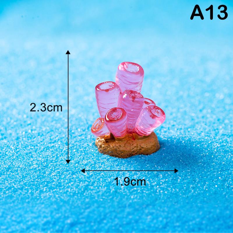 Luminous Fish Marine Animal Ornament Glow Pendant Micro Garden Craft Resin Landscape Fish Tank Desktop Decoration
