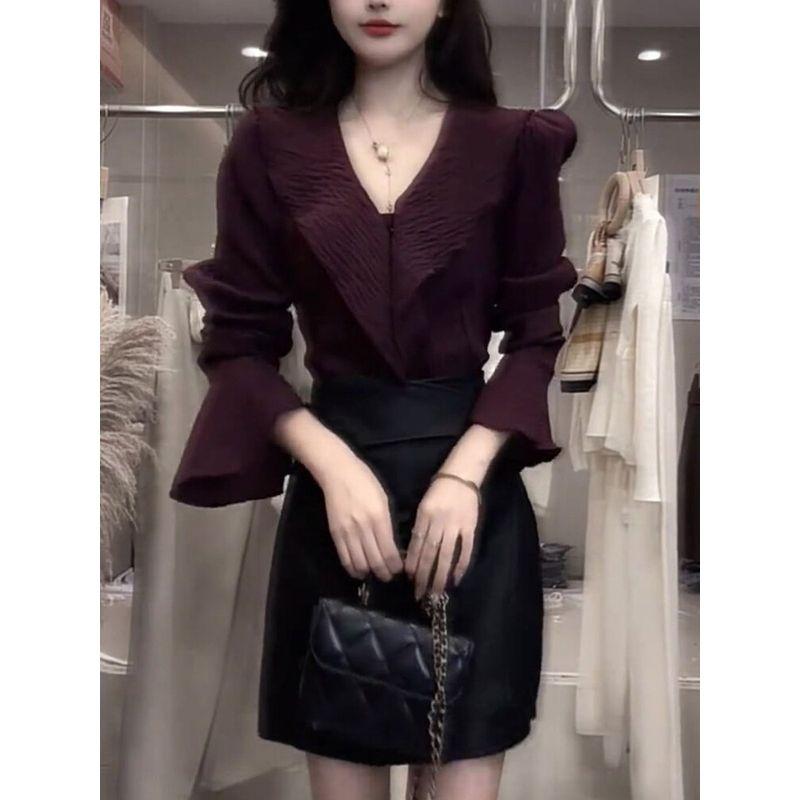 Light Mature Style V-Neck Ruffled Purple Top for Women, 2026 Autumn New Design with Bell Sleeves and Fashionable Texture