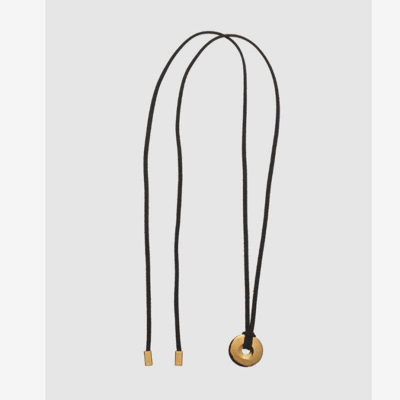 Premium Metal Copper Plated 18K Real Gold Disc Pendant Black Rope Sweater Chain Niche Fashion Simple Necklace Women