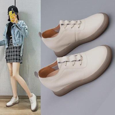 Sneakers da donna con plateau in pelle bovina autunno 2022: Versatili Scarpe Sportive Corte in Pelle con Rialzo Interno.