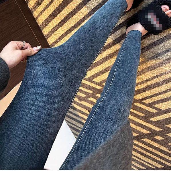 

High-Waisted Stretchy Skinny Jeans: Velvet-Lined, Super Warm, Body-Shaping Pencil Pants with Frayed Hem for Women 25