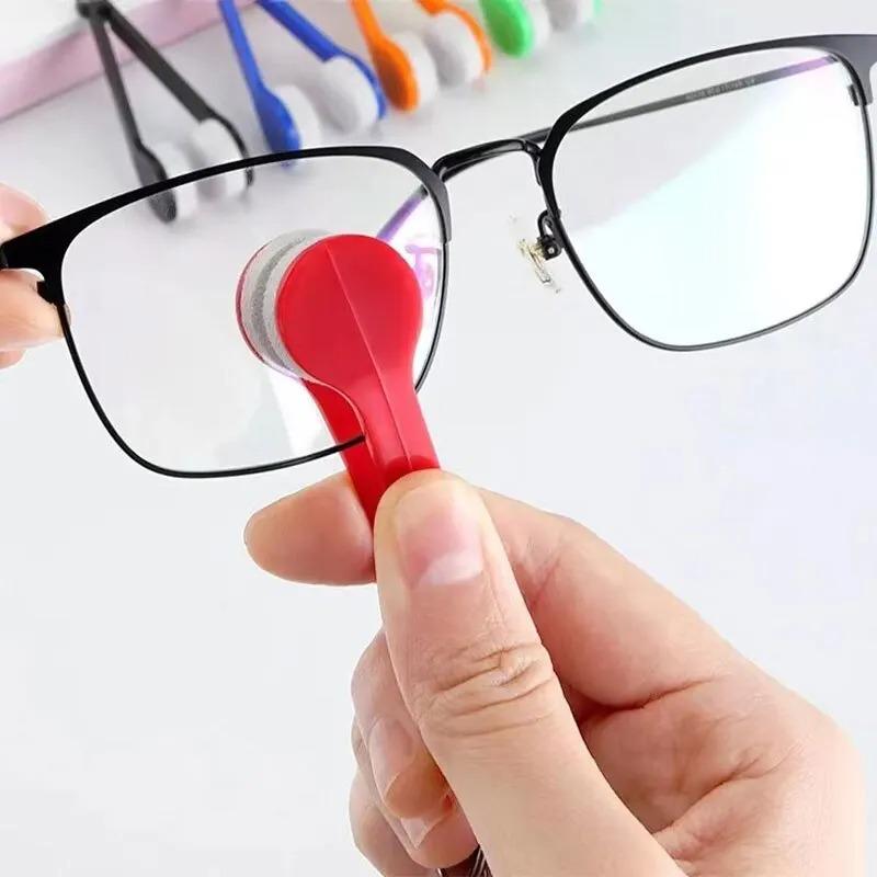 Portable Multifunctional Eyeglass Cleaning Wipe Green Microfiber Lens Brush for Sunglasses Glasses Compact Travel Scratch Free T