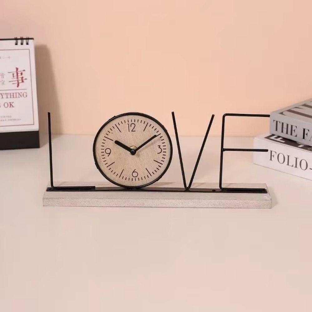 Minimalist Iron Craft Clock Creative Wood Retro Clock Simple European Desk Clock  Office Decor