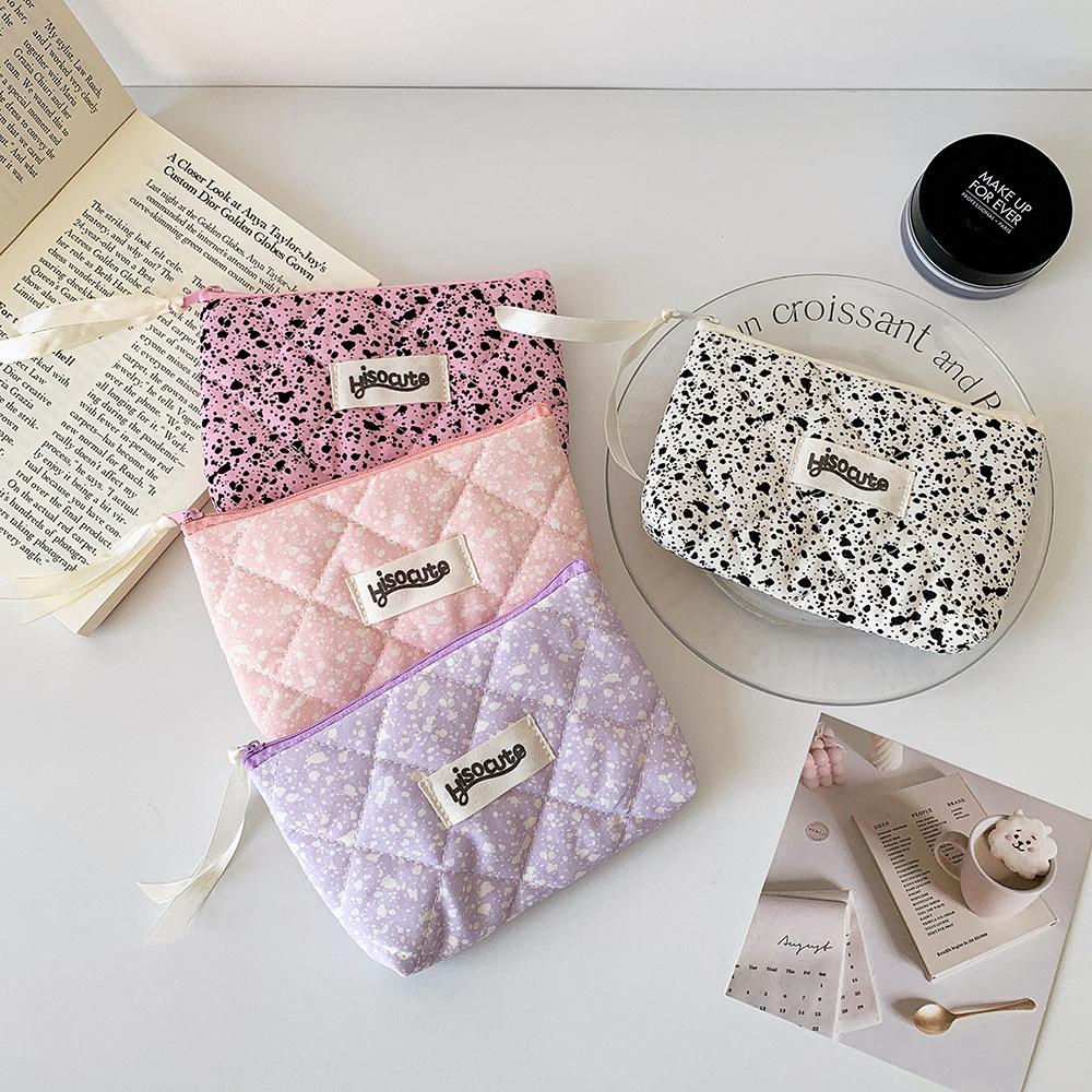 Ins Korean Quilted Coin Purse Coin Pouch Girl Mini Wallet Earphone Data Cable Bag Student Lipstick Makeup Bag Campus Card Holder