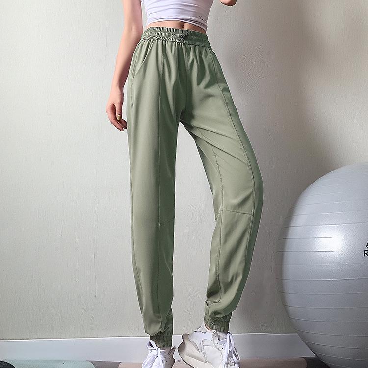 

High-Waisted Quick-Dry Women s Joggers - Slim Fit, Lightweight Summer Cargo Pants for Yoga & Outdoor Wear L