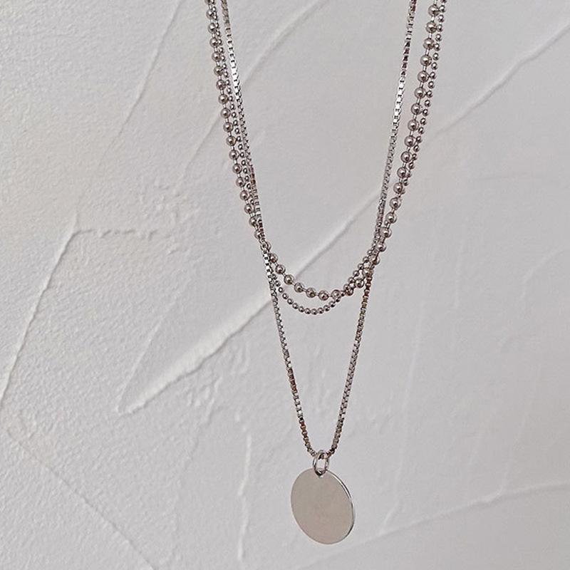 Trend disc multi-layer stacked wind chain pendant necklace, sweet and cool wind three-layer collarbone chain