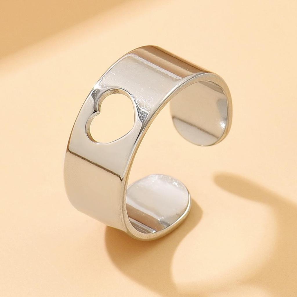 Stylish European and American Sweet Open Heart Ring for Women – Gold-Plated Stainless Steel Gift