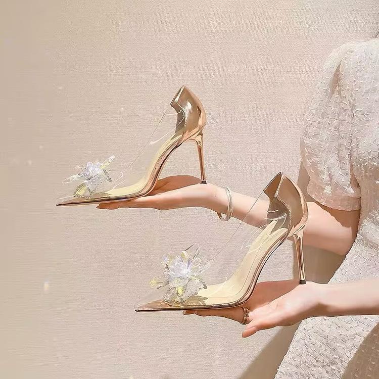 

French 2025 spring crystal transparent high heels women s thin heels pointed rhinestone bow champagne wedding shoes single shoes 40 шампанського