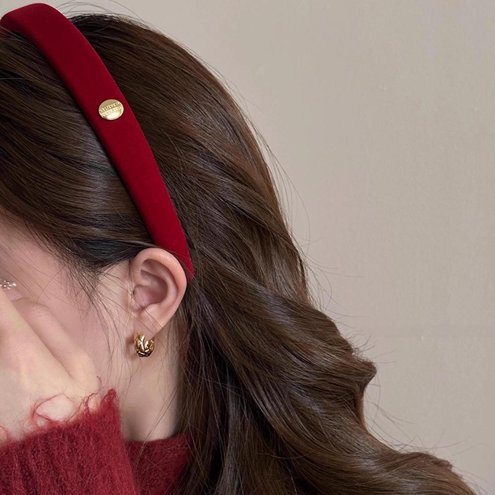 2023 Red Velvet Headband: Elegant Women’s Autumn/Winter Hair Accessory