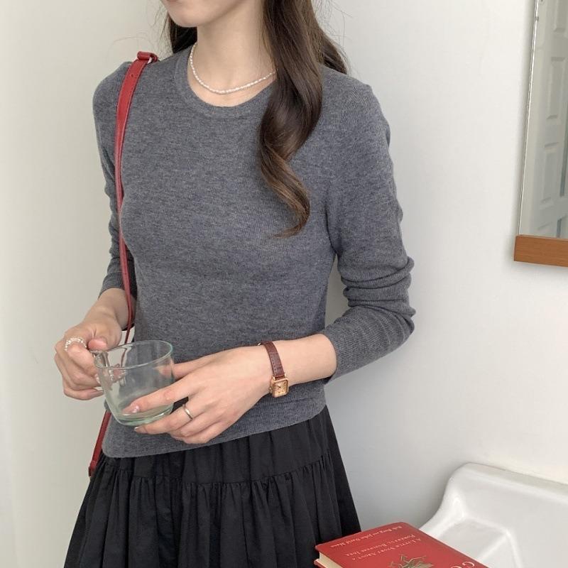 

Skinny round neck worsted wool bottoming shirt women s autumn and winter inner pullover simple wind knitted sweater thin L