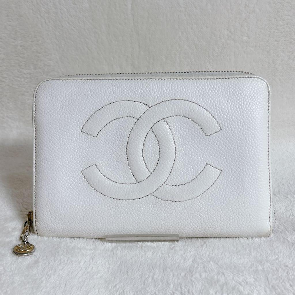 Used CHANEL Caviar Skin Coco Mark Round Zipper Coin Purse White