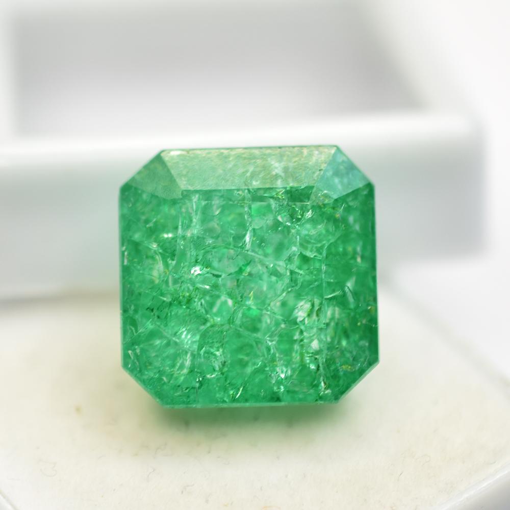 Natural Green Emerald Loose Gemstone 18.95 ct Square Cut for Jewelry Making and Gem Collections
