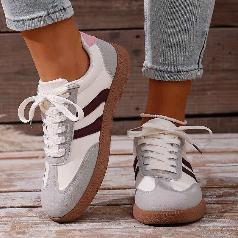 Retro Flat Heels German Training Shoes Women 2026 Spring Pu Leather Platform Sneakers Woman Lace-Up Non-Slip Casual Shoes Flats